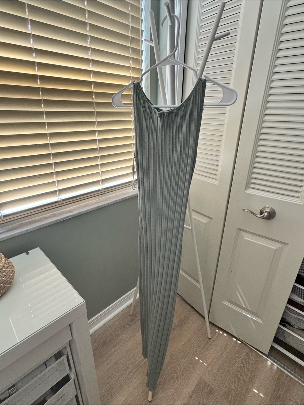 Abercrombie & Fitch Ribbed Maxi Dress - Sage Green
